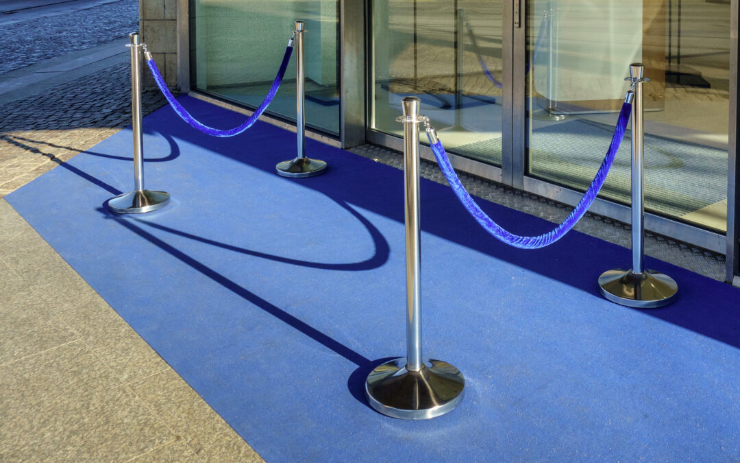 EdTech Insight – Tesla shares close down 12% after automaker warns of slowdown