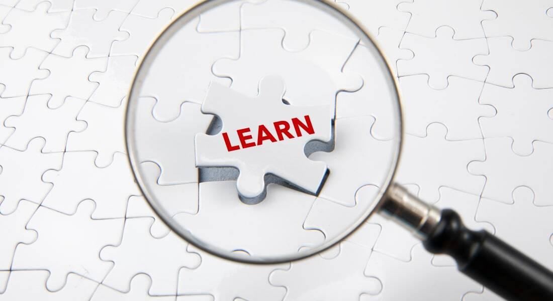 How Microlearning is Transforming Professional Development: Key Benefits and Strategies