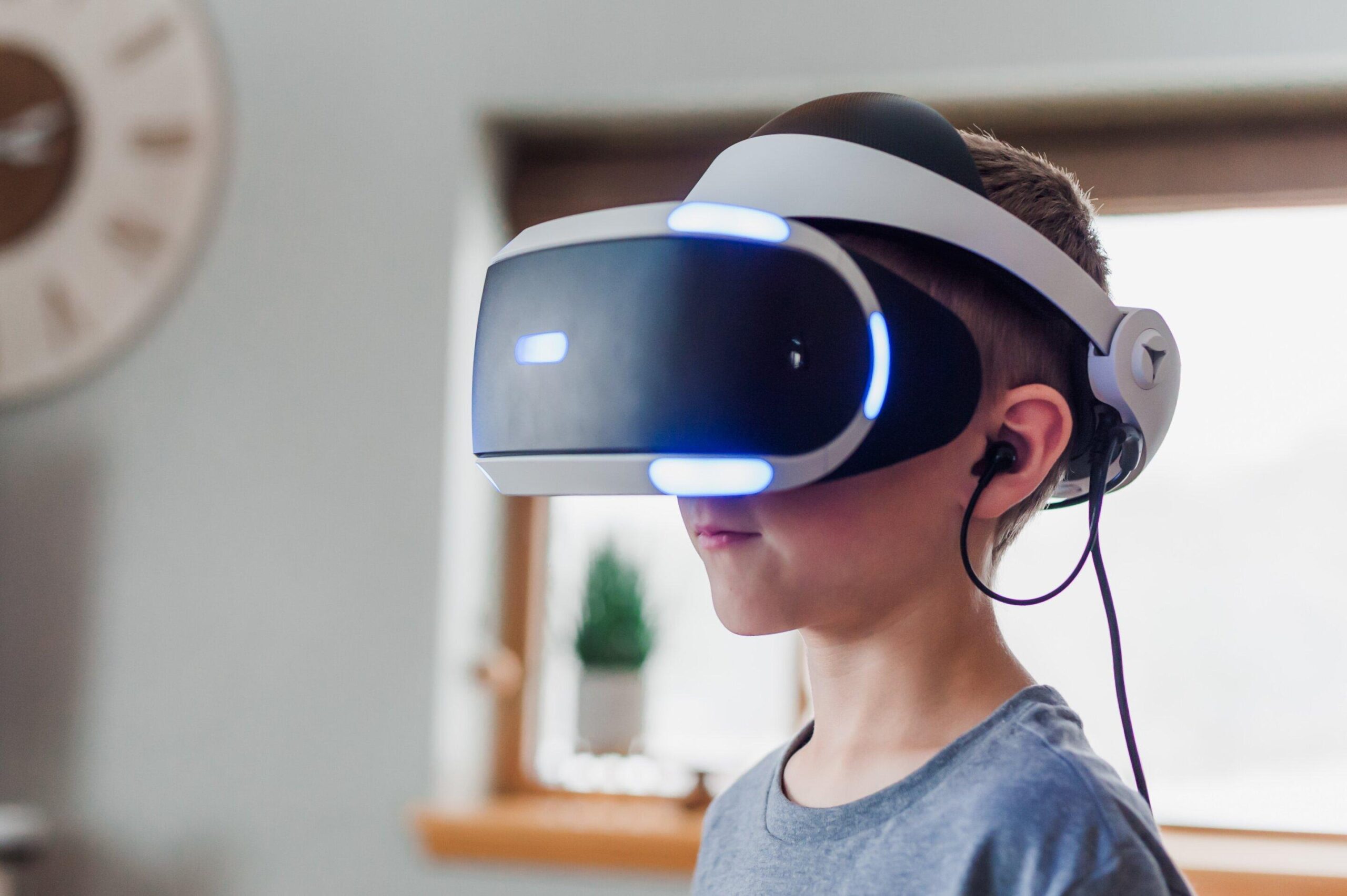 Affordable VR Solutions for Schools: Cost-Effective Virtual Reality Tools for Education