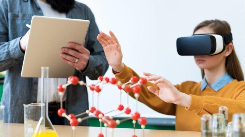 Affordable and Innovative VR Solutions for Schools: Cost-Effective Options for Modern Classrooms