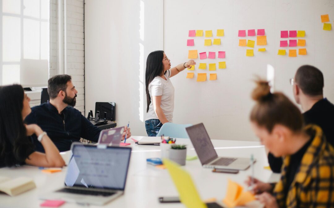 “Hybrid Classrooms: Top Strategies for Designing Flexible Learning Spaces”