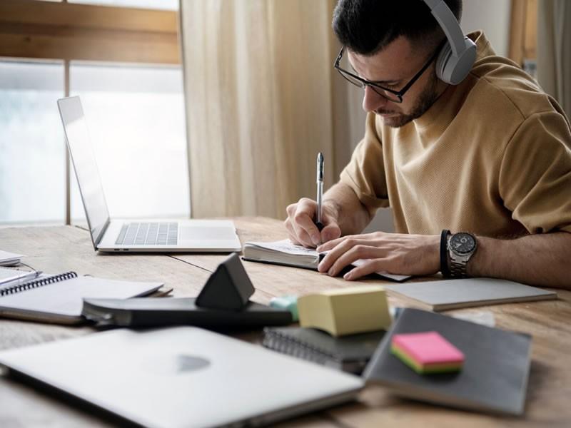 How 5G is Revolutionizing Online Learning: Enhancing Education in the Digital Age