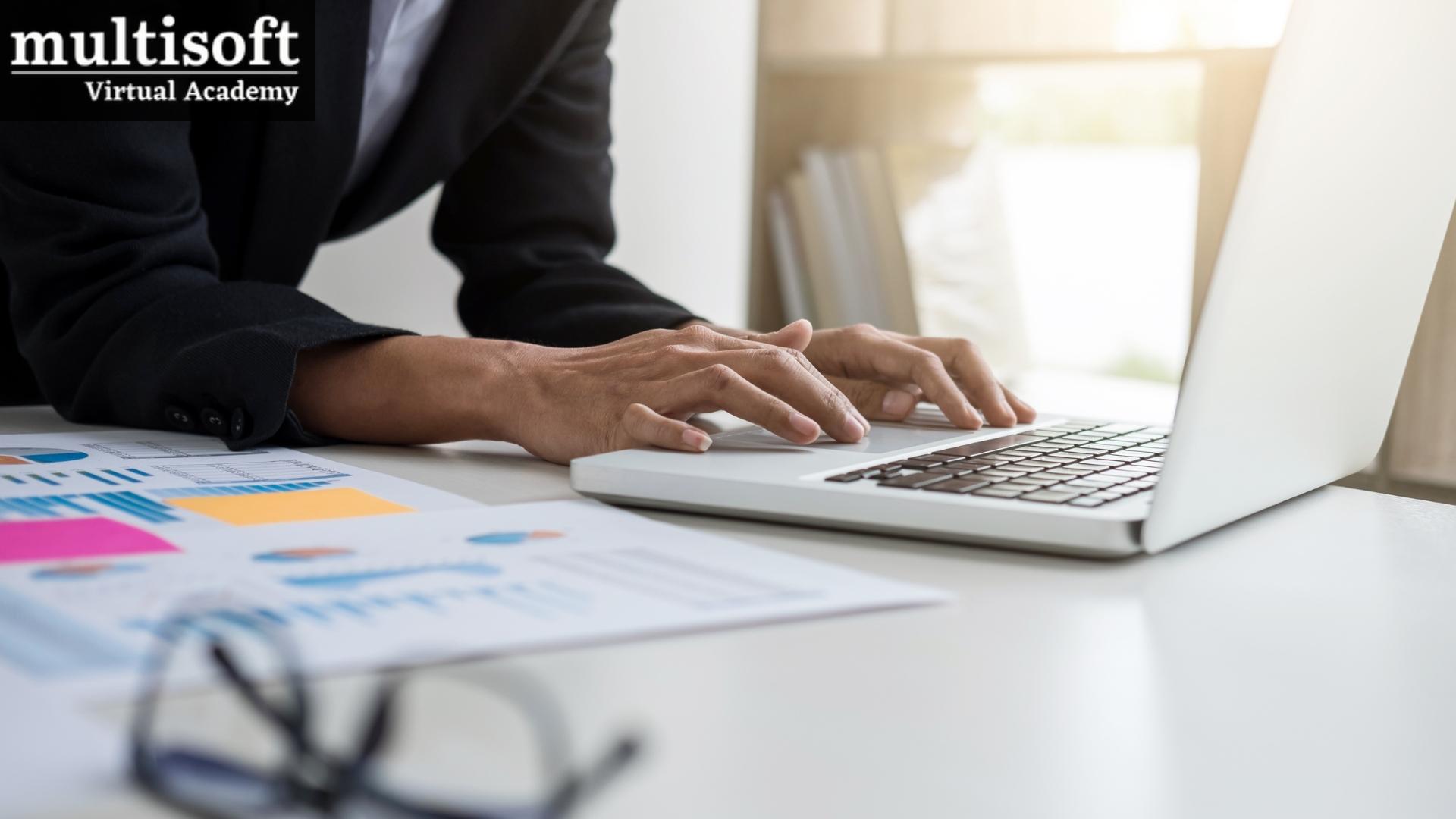 Director of Online Learning: Key Responsibilities and Skills for Success in 2024