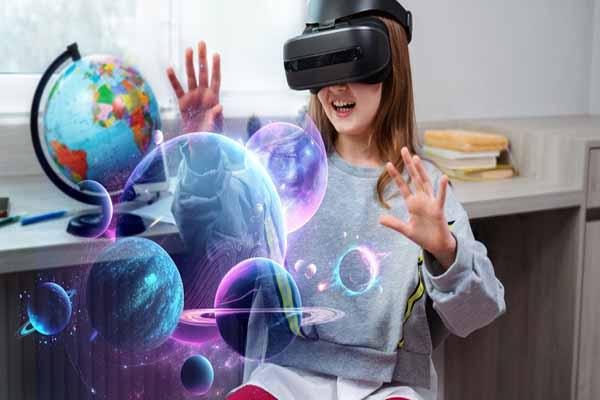 The Future of Augmented Reality in Textbooks: Revolutionizing Education with Immersive Learning