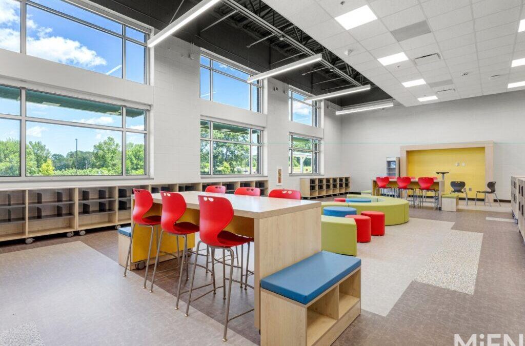 Designing Hybrid Classrooms for Flexibility: Essential Strategies for Modern Learning