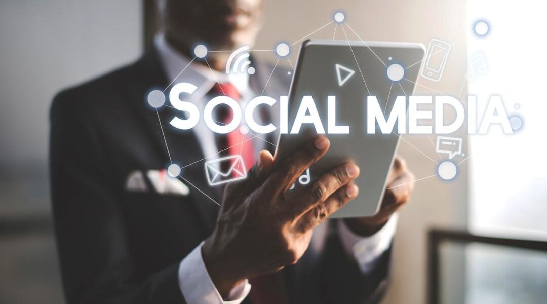 How to Become a Social Media Manager in the Education Sector: Skills, Roles & Career Tips