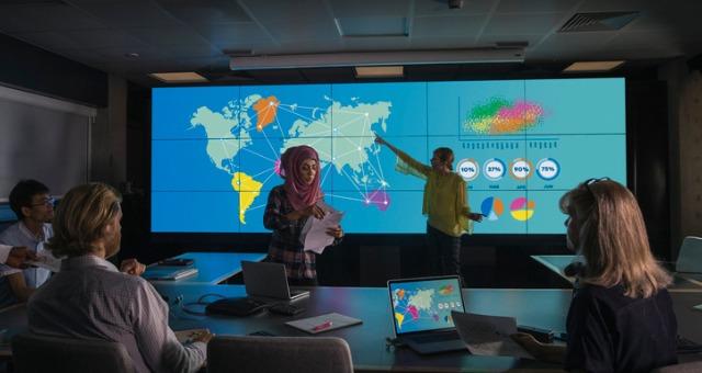 How to Successfully Integrate SEL into the Digital Classroom: Strategies for 21st Century Learning