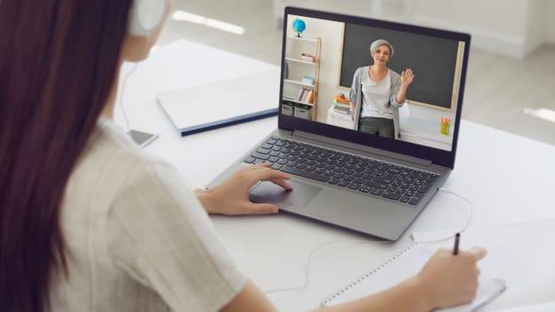 How Micro-Credentials Are Revolutionizing Professional Development: The Future of Skills Training