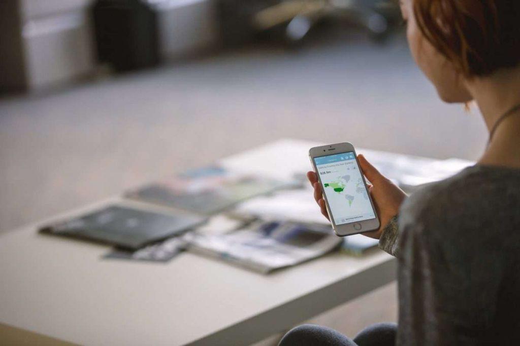 Unlocking Training Success: Real-World Case Studies of Effective Microlearning Implementations