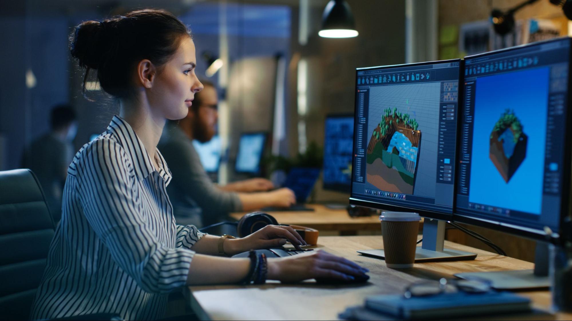 <strong>How to Become a Multimedia Designer: Education Requirements and Career Path Explained</strong>