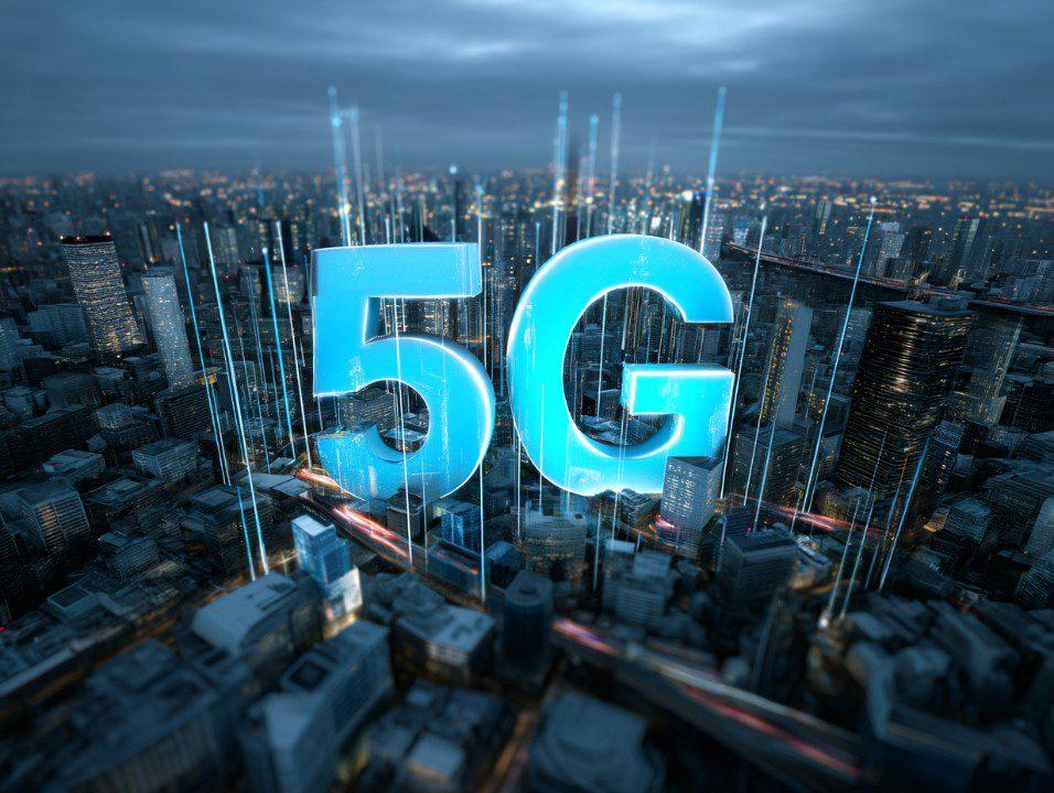 How 5G Technology is Revolutionizing Online Learning: Key Benefits and Future Impacts