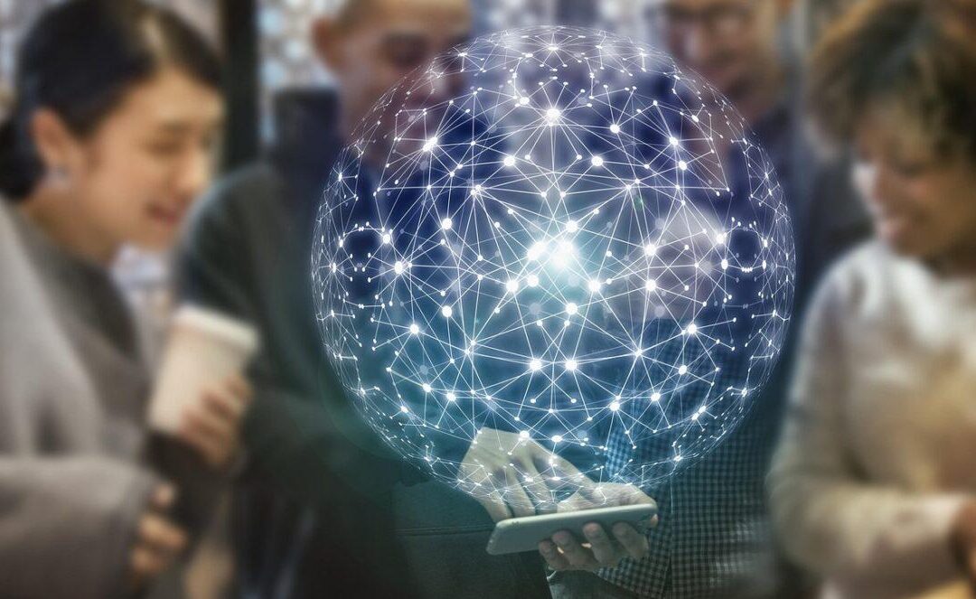 How to Become a Chief Technology Officer (CTO): Education Pathways and Essential Qualifications