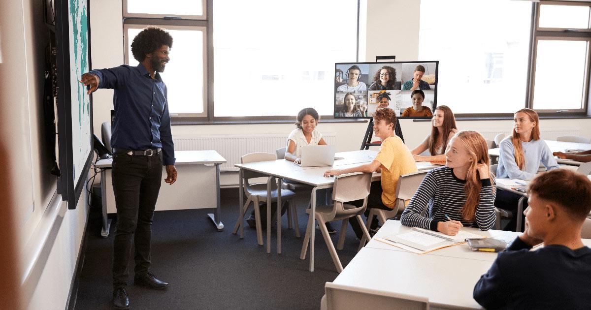 Hybrid Classrooms: Innovative Design Strategies for Maximum Flexibility in Learning