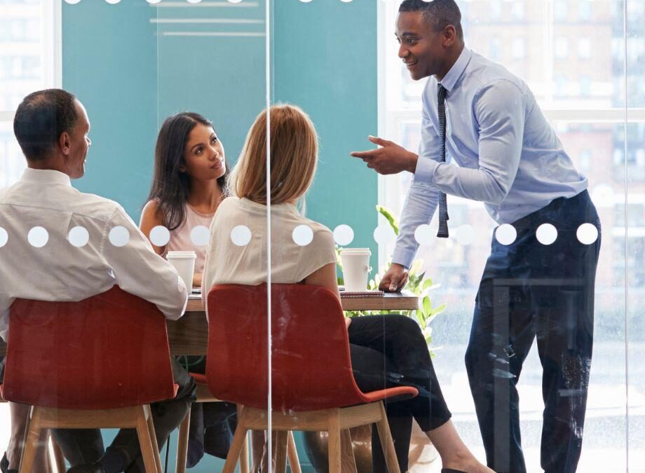 Balancing Fun and Learning: Expert Educator’s Guide to Engaging Classrooms