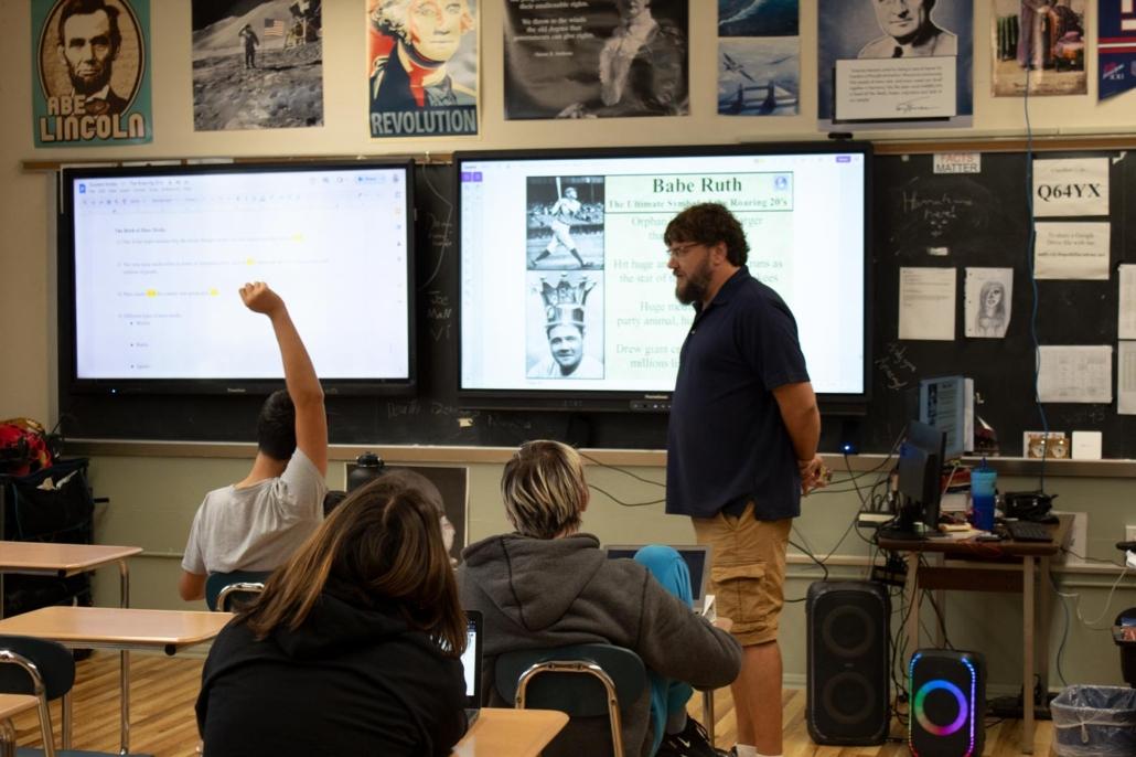 Unlocking Student Success: The Impact of Parental Involvement in Remote Learning Environments