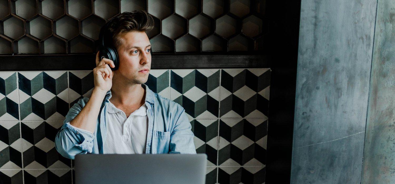 Sales Development Representative in Education: Essential Skills, Roles, and Career Guide