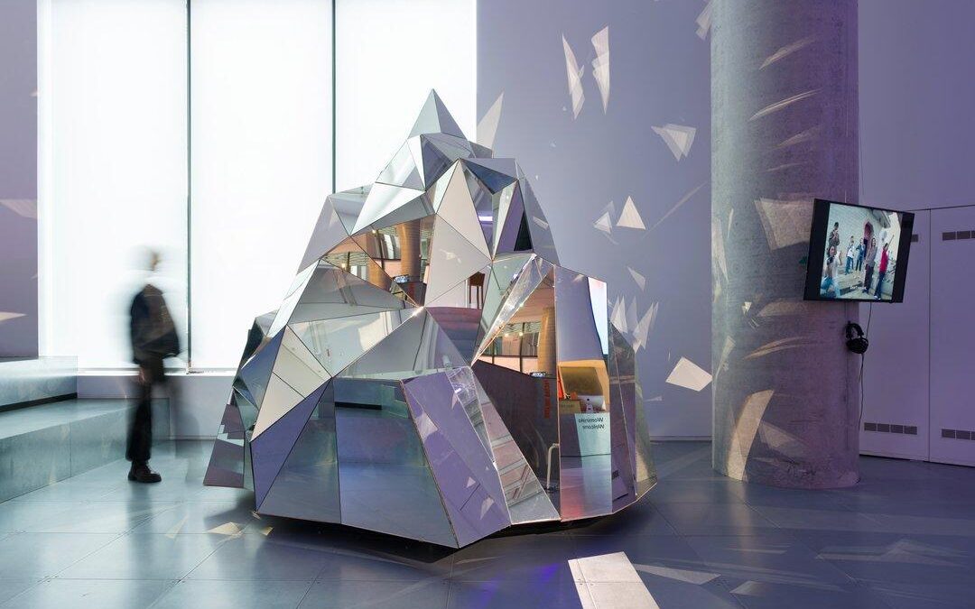 Unlocking Discovery: How AR in Science Labs Enhances Practical Learning Experiences