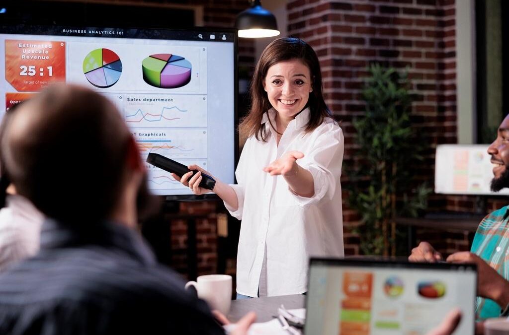 Top Skills and Qualifications for a Sales Executive in EdTech: How to Succeed in Education Technology Sales