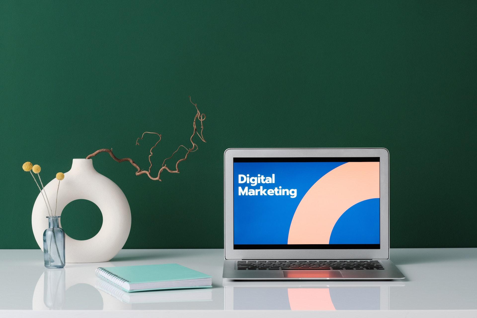 Top Skills & Career Guide for Digital Marketing Specialists in EdTech