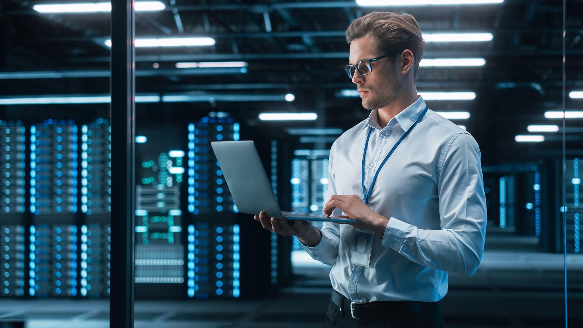 User Support Analyst in EdTech: Roles, Skills, and Career Opportunities