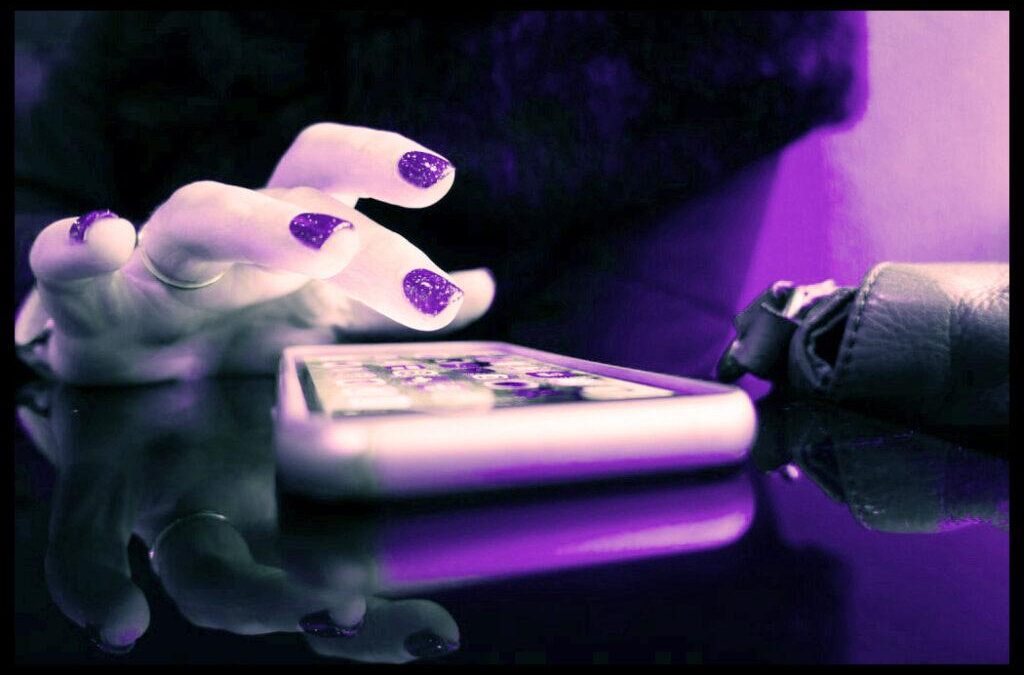 How to Become a Social Media Manager in the Education Sector: Skills, Roles, and Career Guide