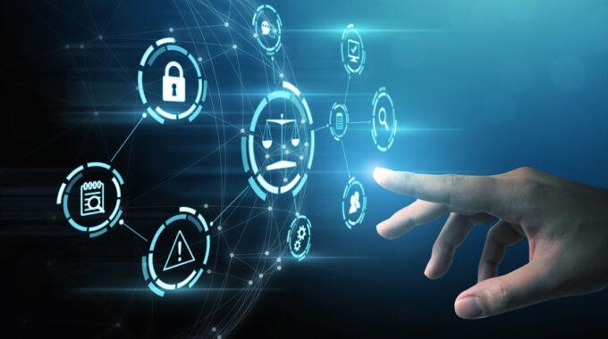 Chief Technology Officer (CTO) – Essential Education Paths, Skills, and Degree Requirements