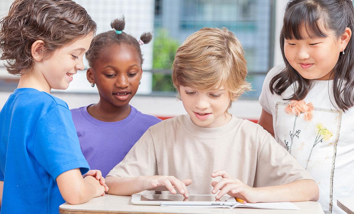 Integrating SEL into the Digital Classroom: Best Strategies for Empowering Online Learners