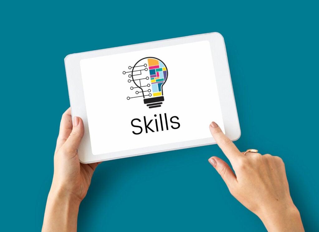 Full Stack Developer Education: Essential Skills & Pathways for 2024