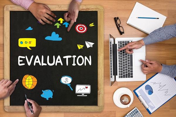 VR/AR in Education: Evaluating Effectiveness and Impact on Learning